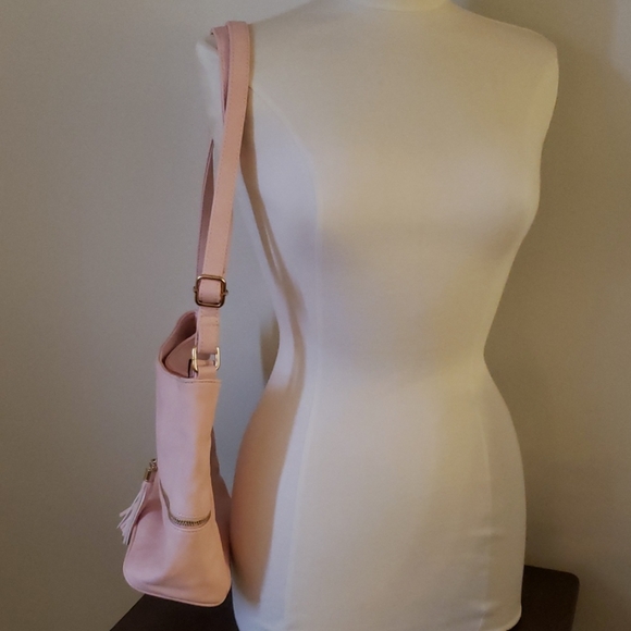 Moda Leather Purses - Picture 5 of 10